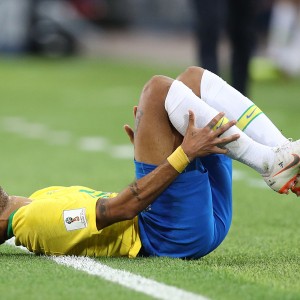 c7c7.app-足球场上最精彩一幕，球迷激动异常(足球场上最精彩一幕,球迷激动异常了)