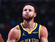 关于金坚耐勇士，库里记三分才封神表现仅叹“惜败”两字！的信息