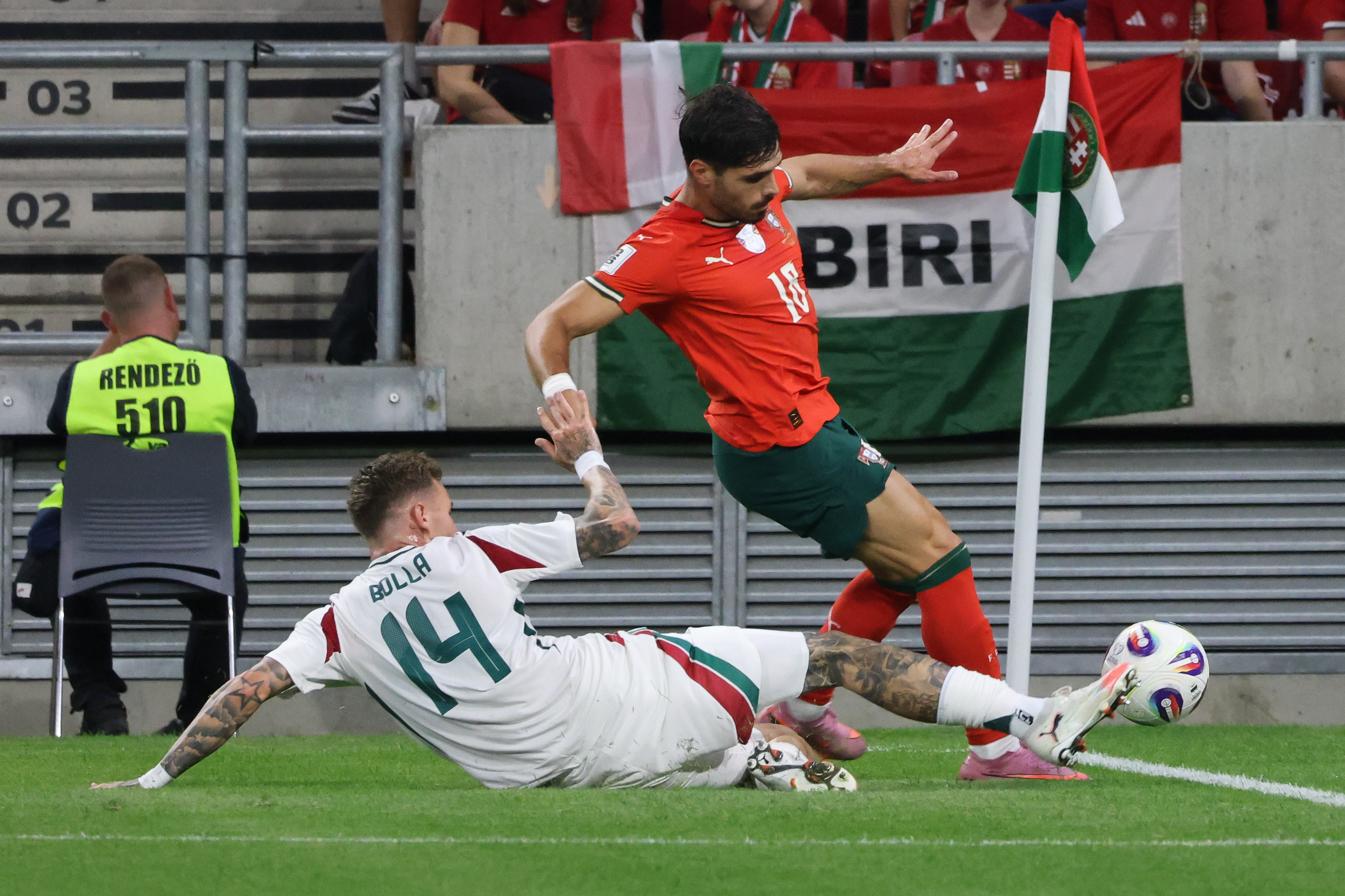 关于匈牙利国家队将对阵波黑国家队争夺胜负的信息