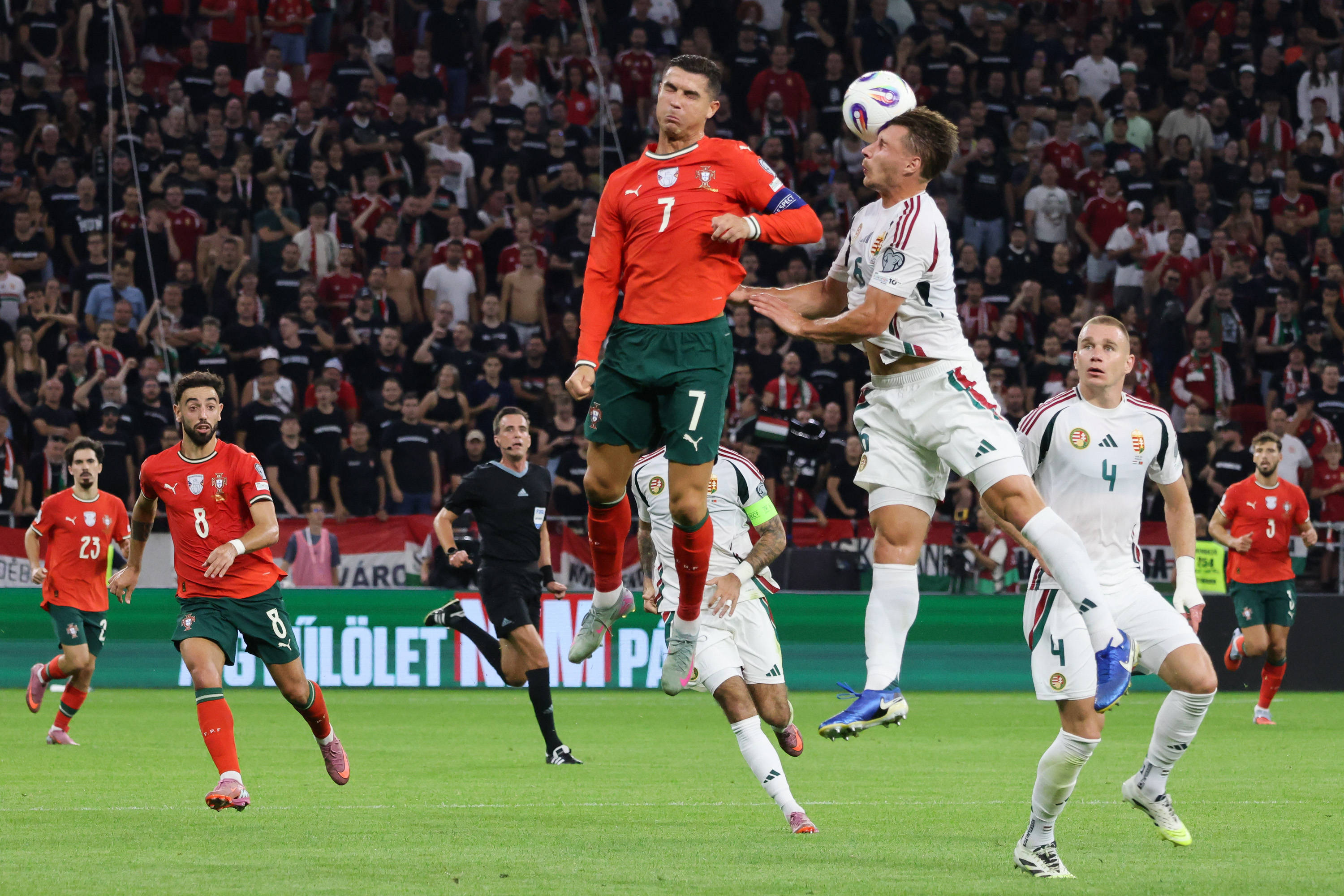 关于匈牙利国家队将对阵波黑国家队争夺胜负的信息